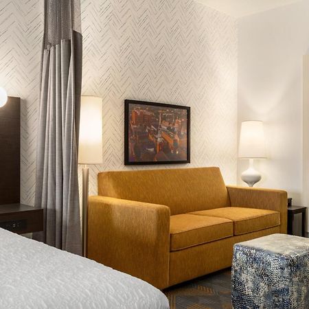 Home2 Suites By Hilton York Exterior photo